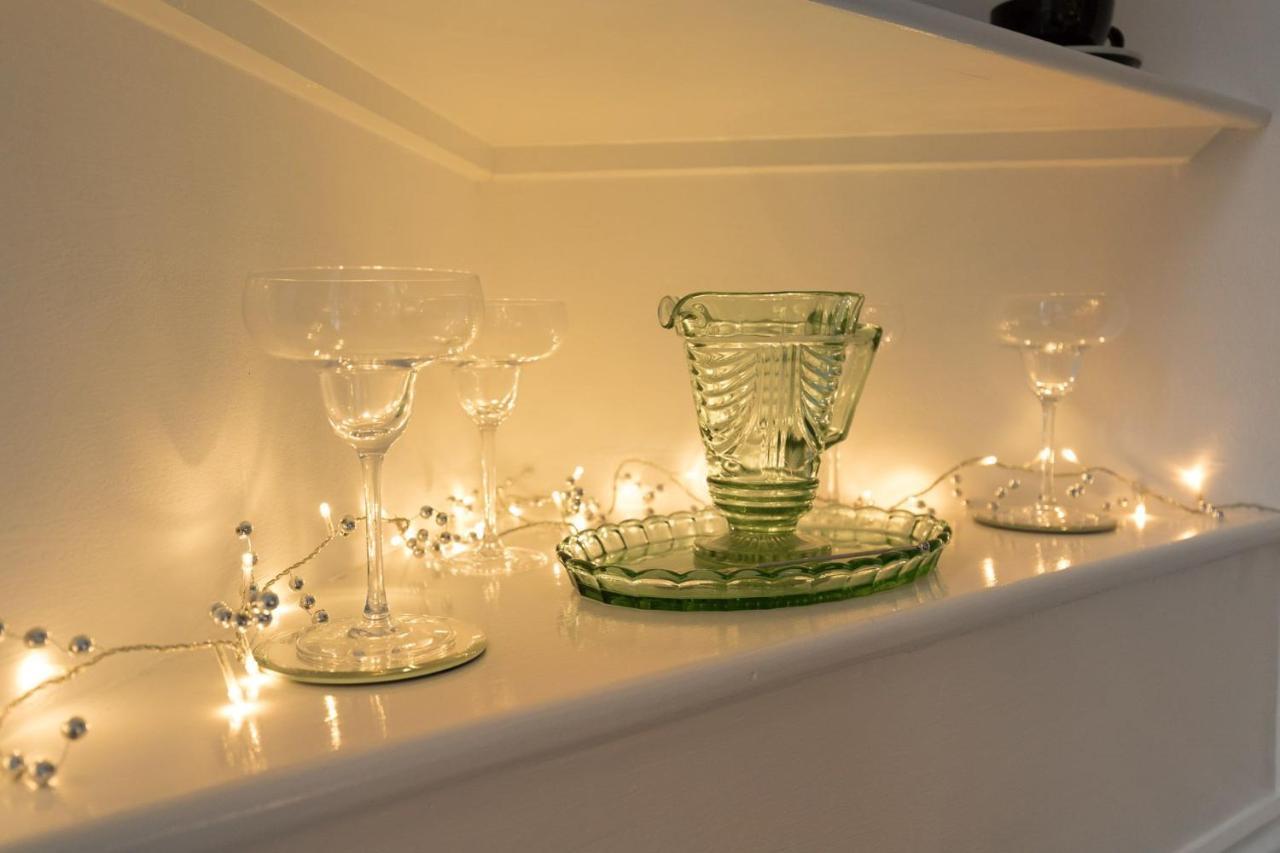 Host & Stay - All Saints Green Cottage ノリッチ エクステリア 写真